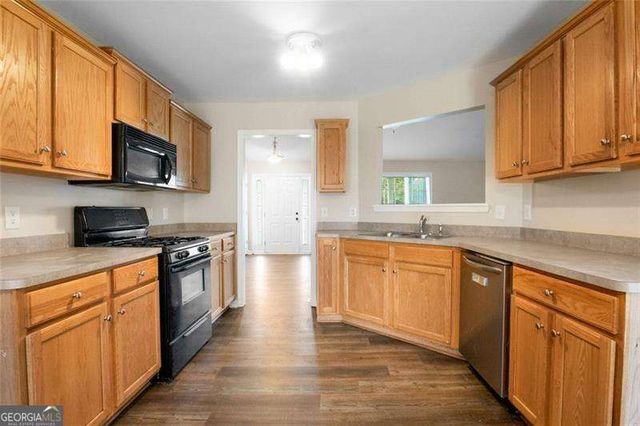 493 Kyles Circle, Hiram, GA 30141