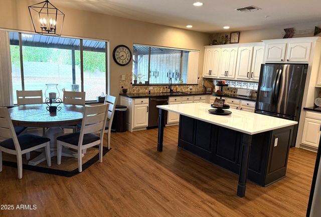 9547 W BENT TREE Drive, Peoria, AZ 85383