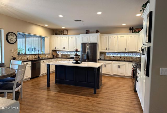 9547 W BENT TREE Drive, Peoria, AZ 85383