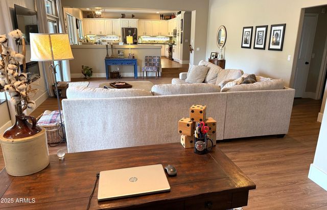 9547 W BENT TREE Drive, Peoria, AZ 85383