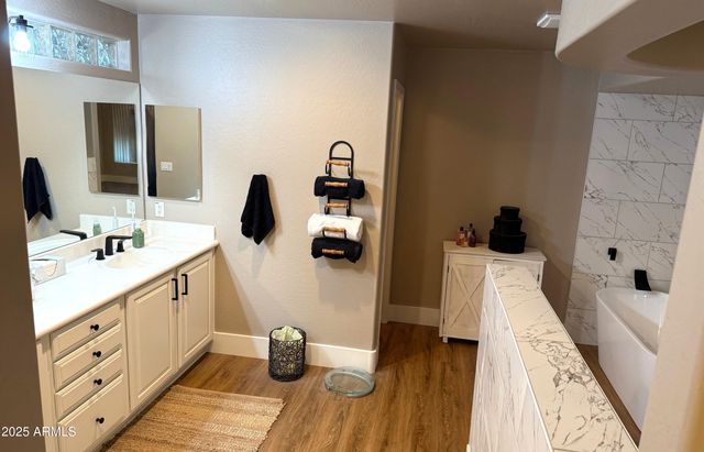 9547 W BENT TREE Drive, Peoria, AZ 85383