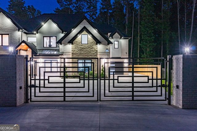 1613 Azalea Drive, Lawrenceville, GA 30043