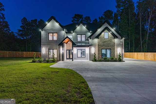 1613 Azalea Drive, Lawrenceville, GA 30043