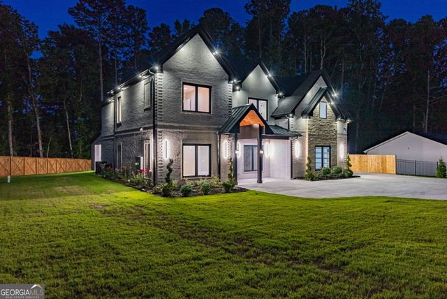 1613 Azalea Drive, Lawrenceville, GA 30043