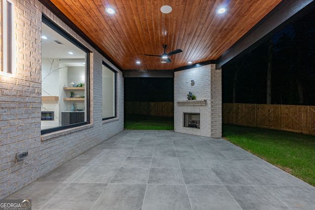 1613 Azalea Drive, Lawrenceville, GA 30043