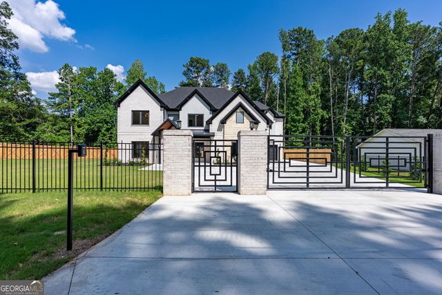 1613 Azalea Drive, Lawrenceville, GA 30043