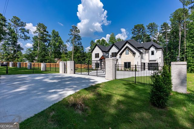 1613 Azalea Drive, Lawrenceville, GA 30043