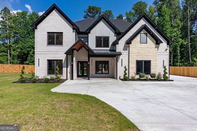 1613 Azalea Drive, Lawrenceville, GA 30043