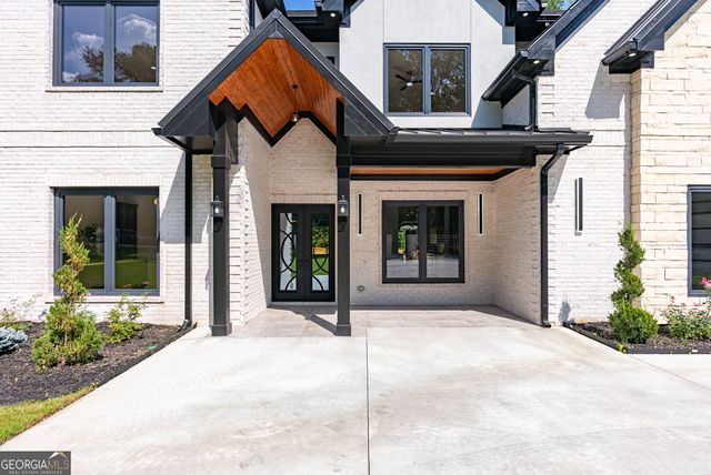 1613 Azalea Drive, Lawrenceville, GA 30043