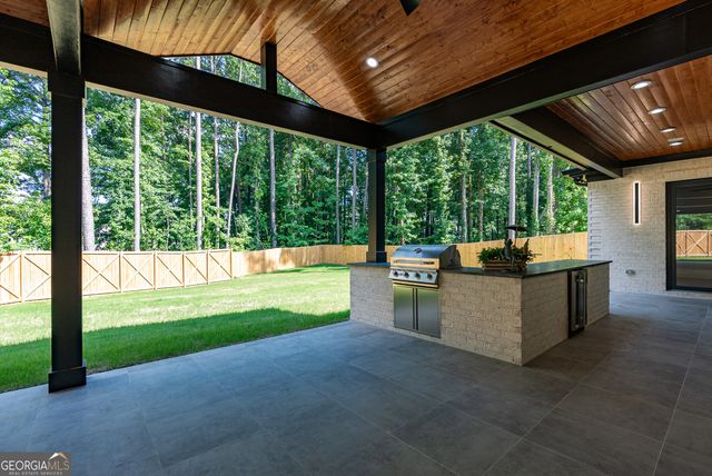 1613 Azalea Drive, Lawrenceville, GA 30043