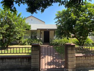 17430 Saticoy, Van Nuys, CA 91406