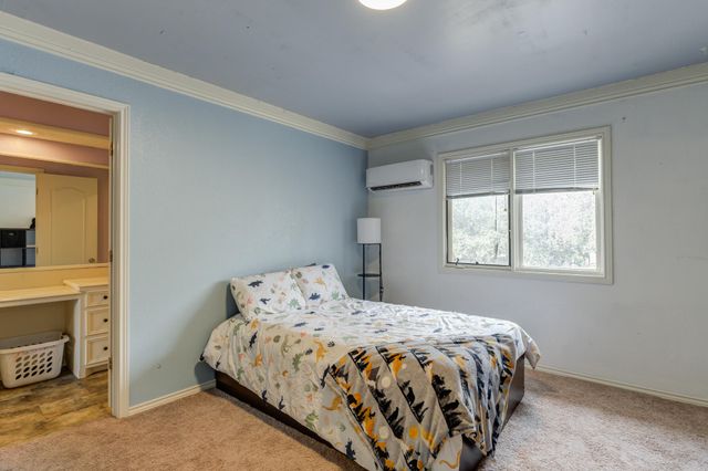 8708 Richmond Avenue, Lubbock, TX 79424