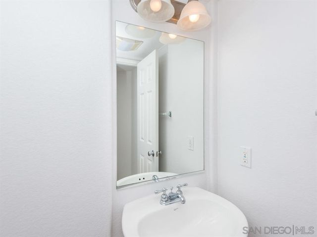 1891 Fargo Lane 1, Chula Vista, CA 91913