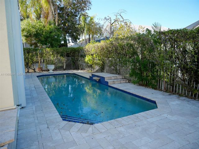 15251 Wilshire Way, Pembroke Pines, FL 33027