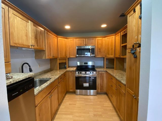 5217 Kisor Drive, The Colony, TX 75056