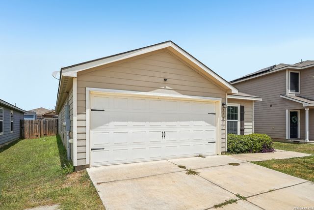 12251 Siragusa, San Antonio, TX 78252