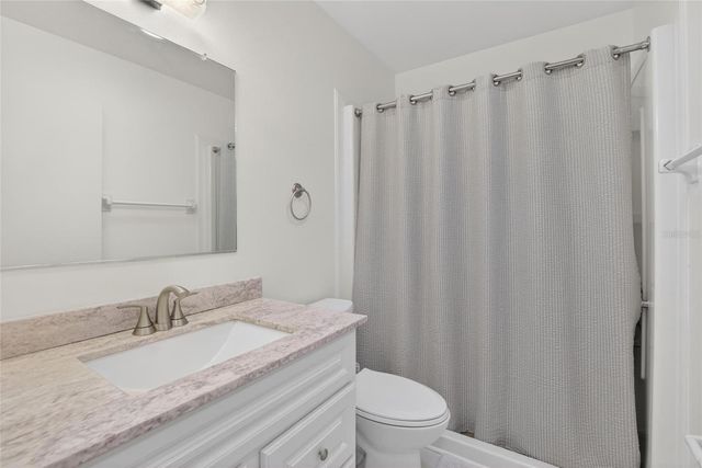213 GLENELLEN PLACE, Sun City Center, FL 33573