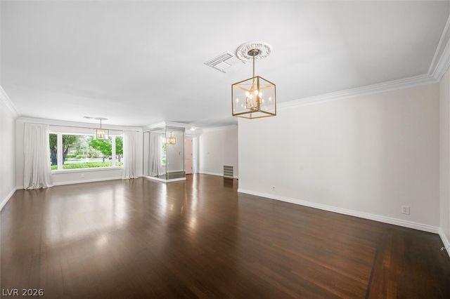 416 Macarthur Way, Las Vegas, NV 89107