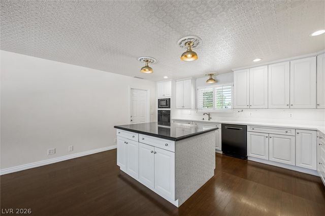 416 Macarthur Way, Las Vegas, NV 89107