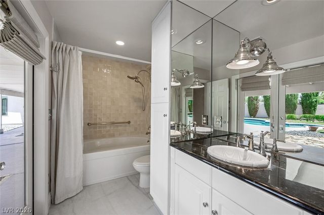 416 Macarthur Way, Las Vegas, NV 89107