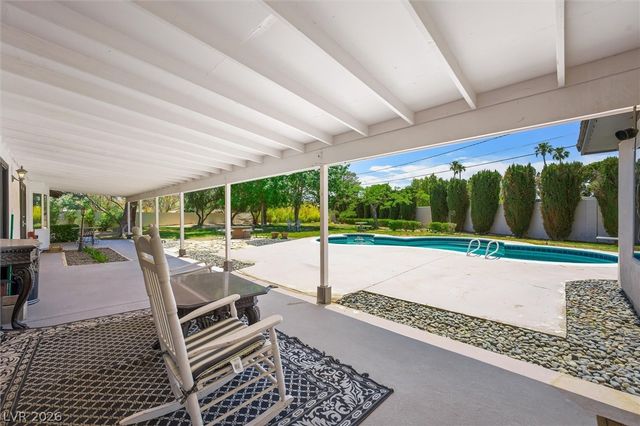 416 Macarthur Way, Las Vegas, NV 89107