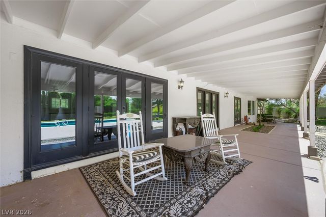 416 Macarthur Way, Las Vegas, NV 89107