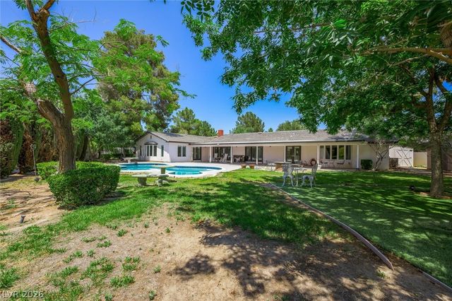 416 Macarthur Way, Las Vegas, NV 89107