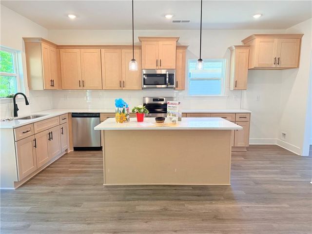 242 Thunder Valley, Dawsonville, GA 30534
