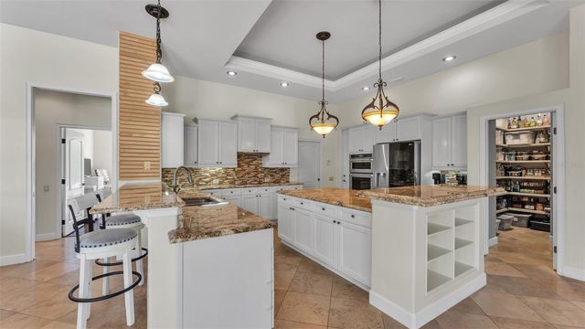 5135 HIGHLANDS LAKEVIEW LOOP, Lakeland, FL 33812