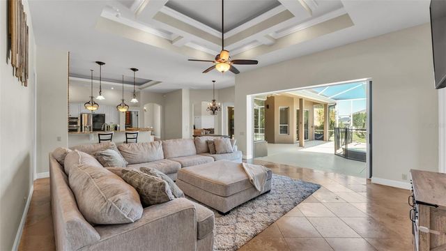 5135 HIGHLANDS LAKEVIEW LOOP, Lakeland, FL 33812