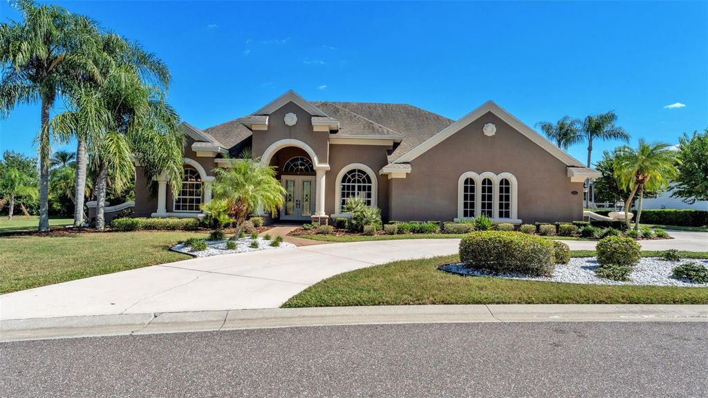 5135 HIGHLANDS LAKEVIEW LOOP, Lakeland, FL 33812