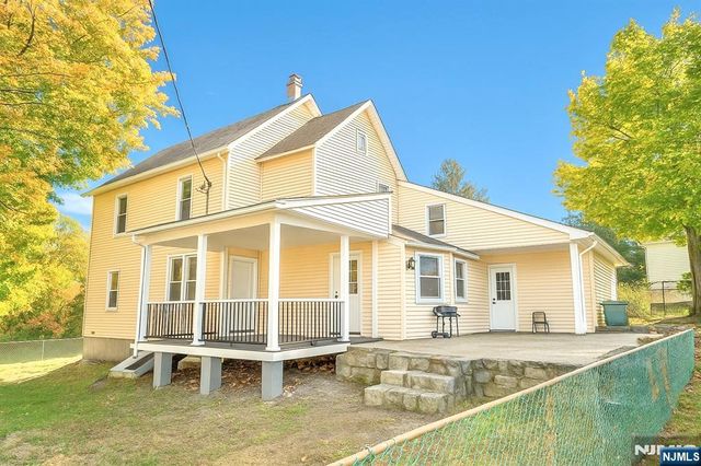 11 Millbrook Avenue, Dover Town, NJ 07801