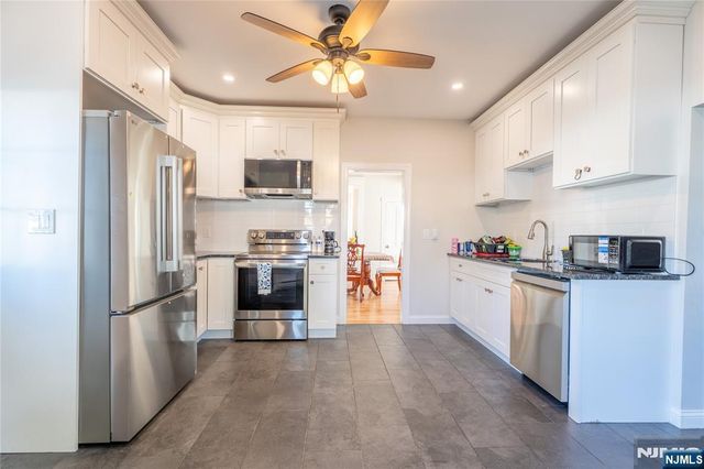 11 Millbrook Avenue, Dover Town, NJ 07801