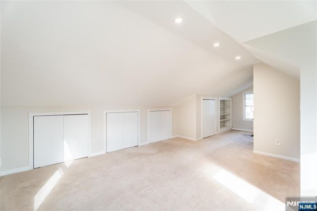 11 Millbrook Avenue, Dover Town, NJ 07801