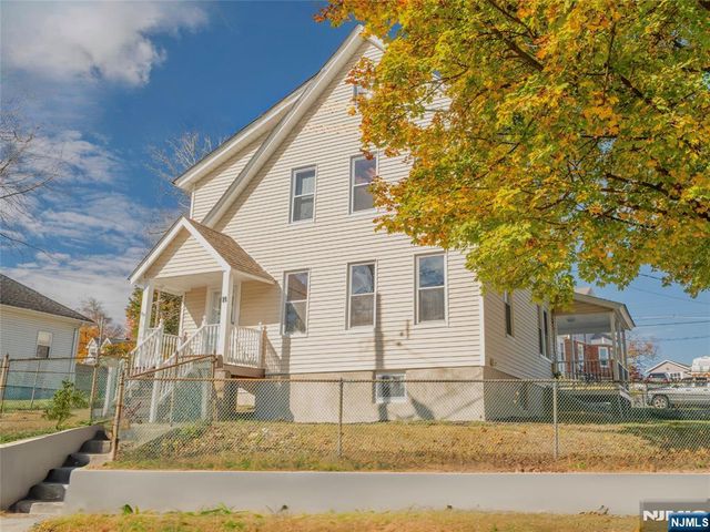 11 Millbrook Avenue, Dover Town, NJ 07801