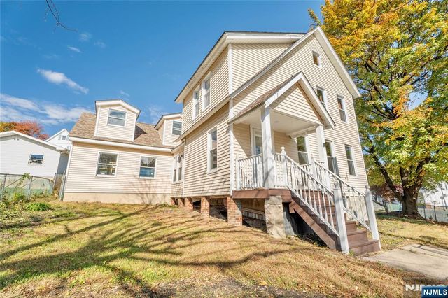 11 Millbrook Avenue, Dover Town, NJ 07801