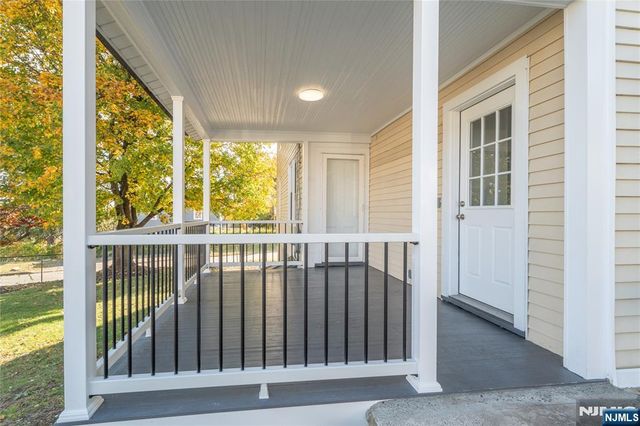 11 Millbrook Avenue, Dover Town, NJ 07801