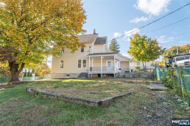 11 Millbrook Avenue, Dover Town, NJ 07801