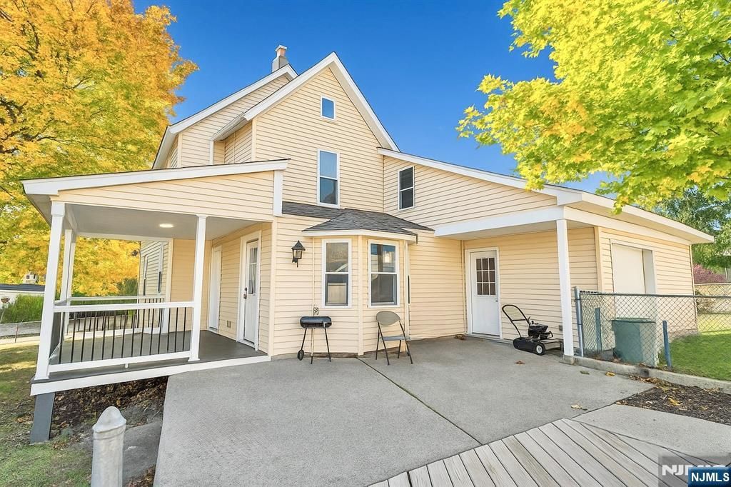 11 Millbrook Avenue, Dover Town, NJ 07801