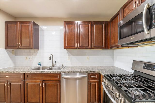 1262 Rock Canyon Drive, Katy, TX 77450