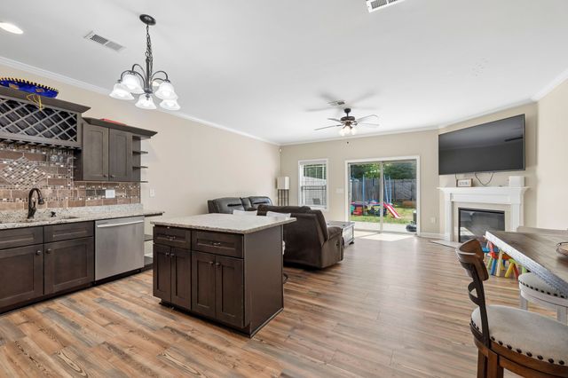 215 Cedar St, Lebanon, TN 37087
