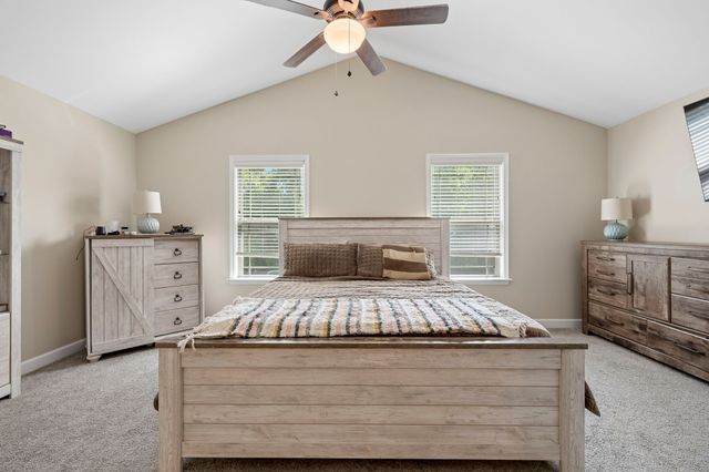 215 Cedar St, Lebanon, TN 37087
