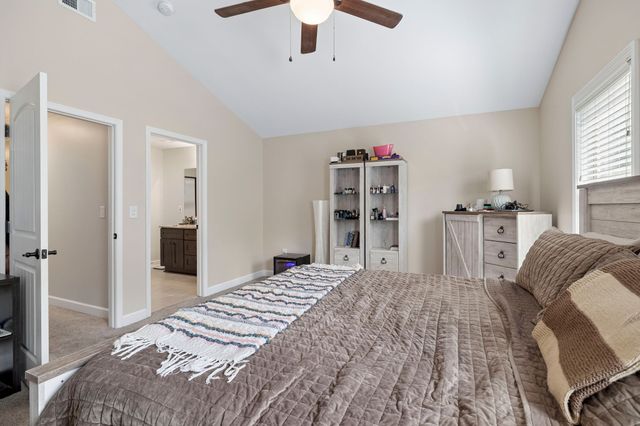 215 Cedar St, Lebanon, TN 37087