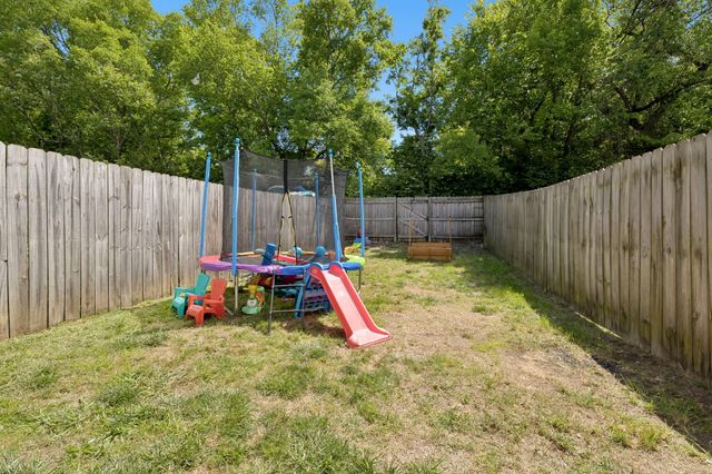 215 Cedar St, Lebanon, TN 37087