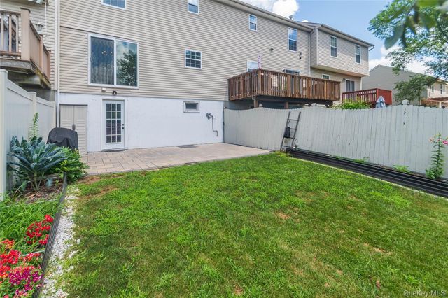 36 Marian Court, Warwick, NY 10990