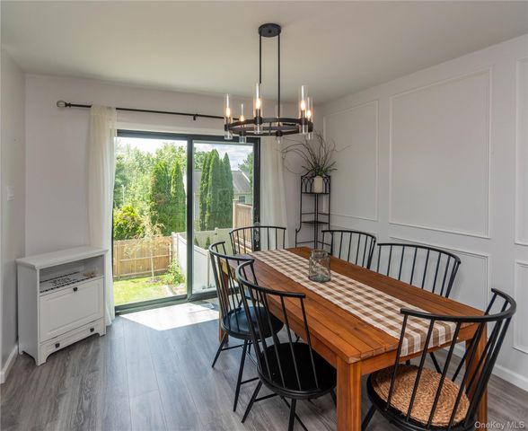 36 Marian Court, Warwick, NY 10990