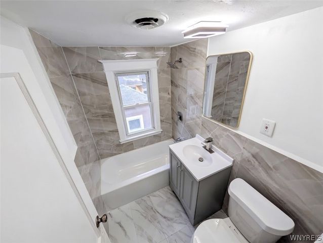 9 Alma Avenue, Buffalo, NY 14215