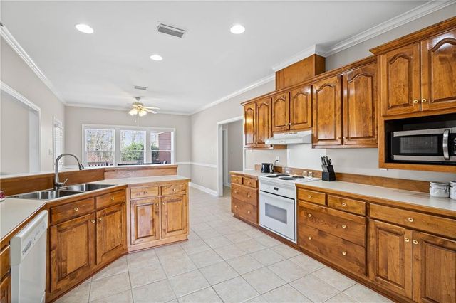 6090 Celeste Road, Saraland, AL 36571