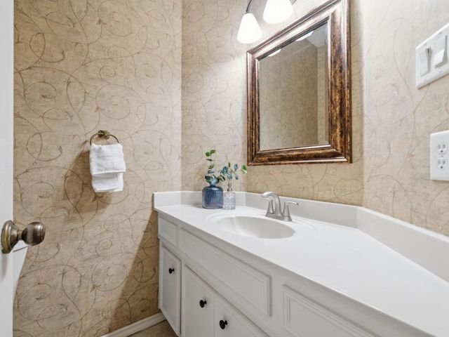35 N Pathfinders Circle BLANK, The Woodlands, TX 77381