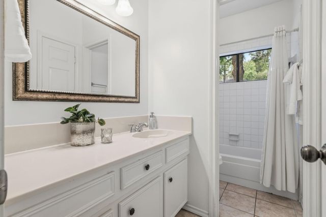 35 N Pathfinders Circle BLANK, The Woodlands, TX 77381